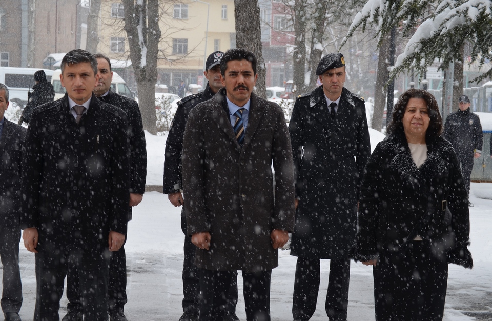 18 Mart Çanakkale Zaferi Çelenk Sunma Töreni img 1