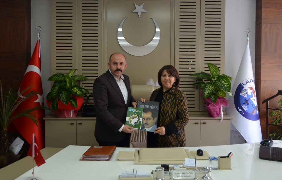 Ladik Ülkü Ocakları’ndan Başkan Özel’e Hayırlı Olsun Ziyareti